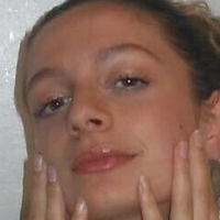 Julia Dicesare Naakt