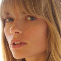 Julia Stegner Naakt