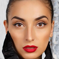 Juliana Karapetyan Naakt
