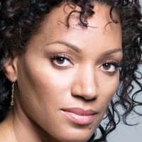 Karen Holness Naakt