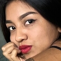 karovargas593 Naakt