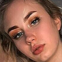 Kataline Naakt