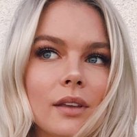 Kelli Goss Naakt