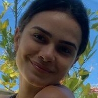 Lara Nobre Naakt