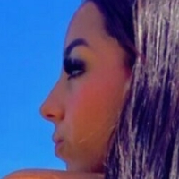 Lary.rs Naakt