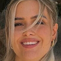 Laura Michelle Naakt