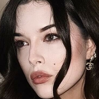 Lauren Summer Naakt