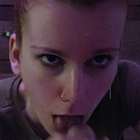 lea_raudona Naakt