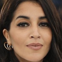 Leïla Bekhti Naakt