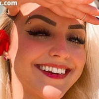 Leticia Ferrazzani Naakt