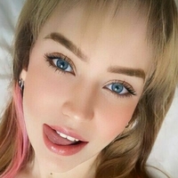 lilaxshy Naakt