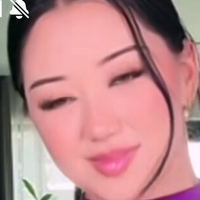 Lily Shaw Naakt