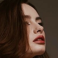 Lira__Karina Naakt