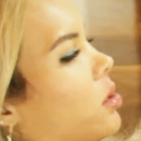 Lizzy Laynez Naakt