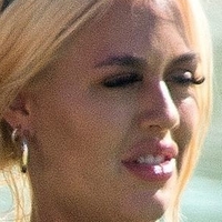 Lottie Tomlinson Naakt