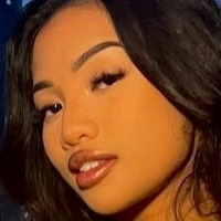 Louaira Naakt