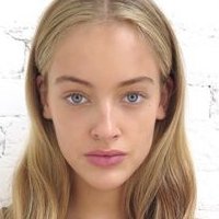 Lucette Van Beek Naakt