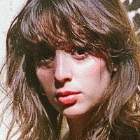 Lucie Bourdeu Naakt