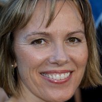 Lucinda Jenney Naakt