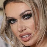 Lucy Alexandra Naakt