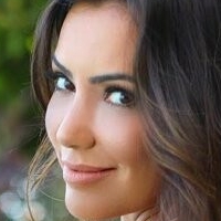Luz Elena Naakt