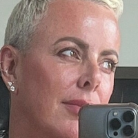 Madame Elise Naakt