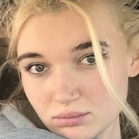 Madi Makoff Naakt