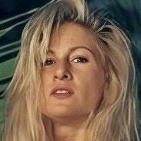 Madusa Naakt