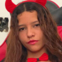 Malzeira Naakt