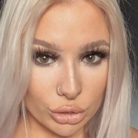 Megan Eadie Naakt