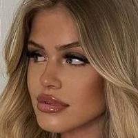 Melaniethrr Naakt