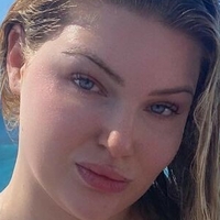 Melina Cherry Naakt