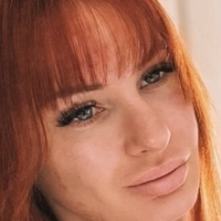 Miaxginger Naakt