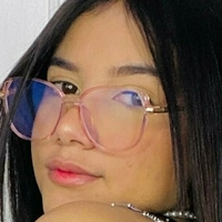 michelmy Naakt