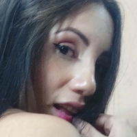 Mila Valentin Naakt