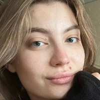 Milajen Naakt