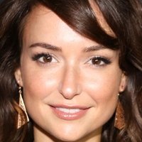 Milana Vayntrub Naakt