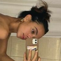 Milunika Simic Naakt