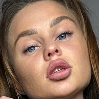mini_nika Naakt