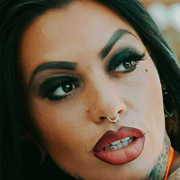misscepha Naakt