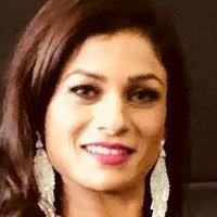 Mona Bhavsar Naakt