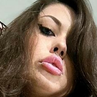 Mona Mia Naakt