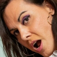 monavela Naakt