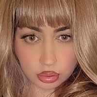 Ms. Sethi Naakt