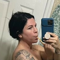 mschucksandcheeks Naakt