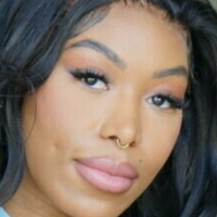 Nadia Jay Naakt