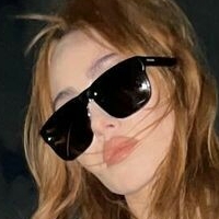 Nadia Lee Cohen Naakt