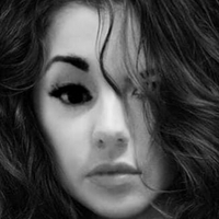 nadinetilley Naakt