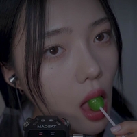 Nareun ASMR Naakt