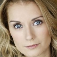 Natalie Lisinska Naakt